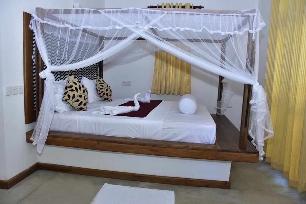 Safari Queens Resort 우다왈라웨 외부 사진